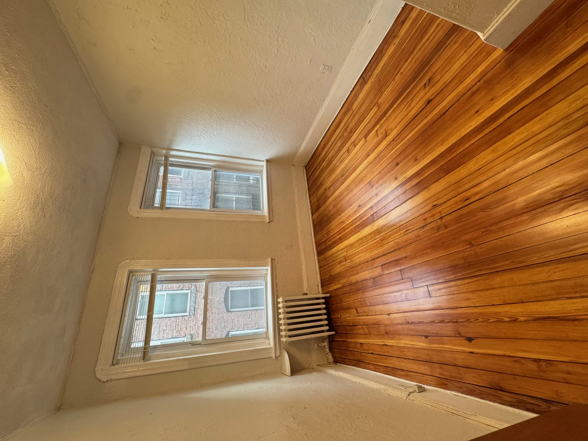 2 bed, 1 bath apartment for rent at 34 Anderson Unit 4, Beacon Hill — photo 4 of 11