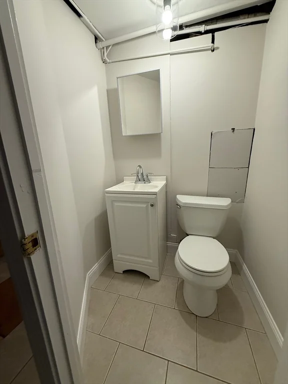 3 bed, 1 bath apartment for rent at 34 Arnold St Unit 34, Quincy — photo 17 of 24