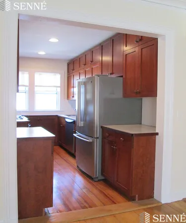 2 bed, 1 bath apartment for rent at 34 Ash St Unit 303, West Cambridge — photo 2 of 10