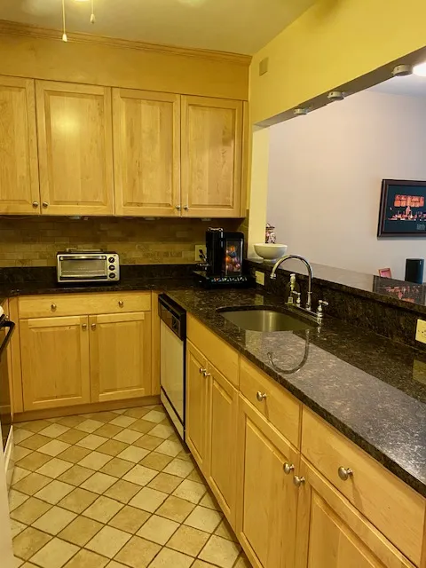 2 bed, 2 bath apartment for rent at 34 Babcock St Unit 204, Coolidge Corner — photo 2 of 15