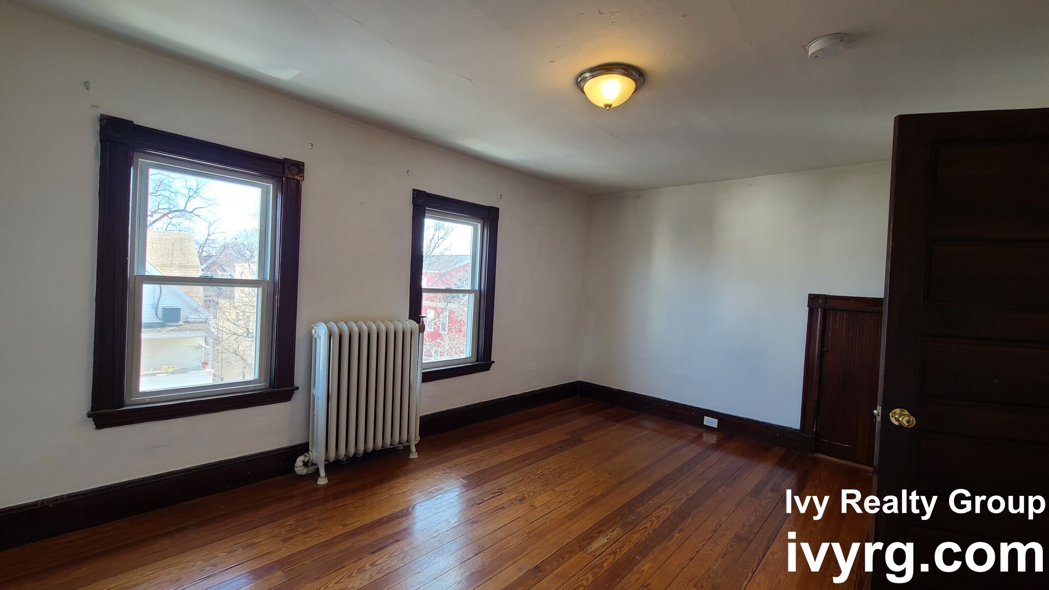 4 bed, 1.5 bath apartment for rent at 34 Bay State Ave Unit 2, Powder House Square — photo 10 of 13