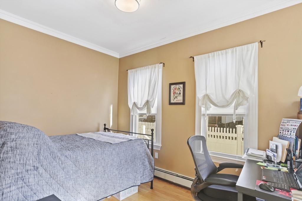 3 bed, 2 bath apartment for rent at 34 Bayard St Unit 34, Allston — photo 15 of 30