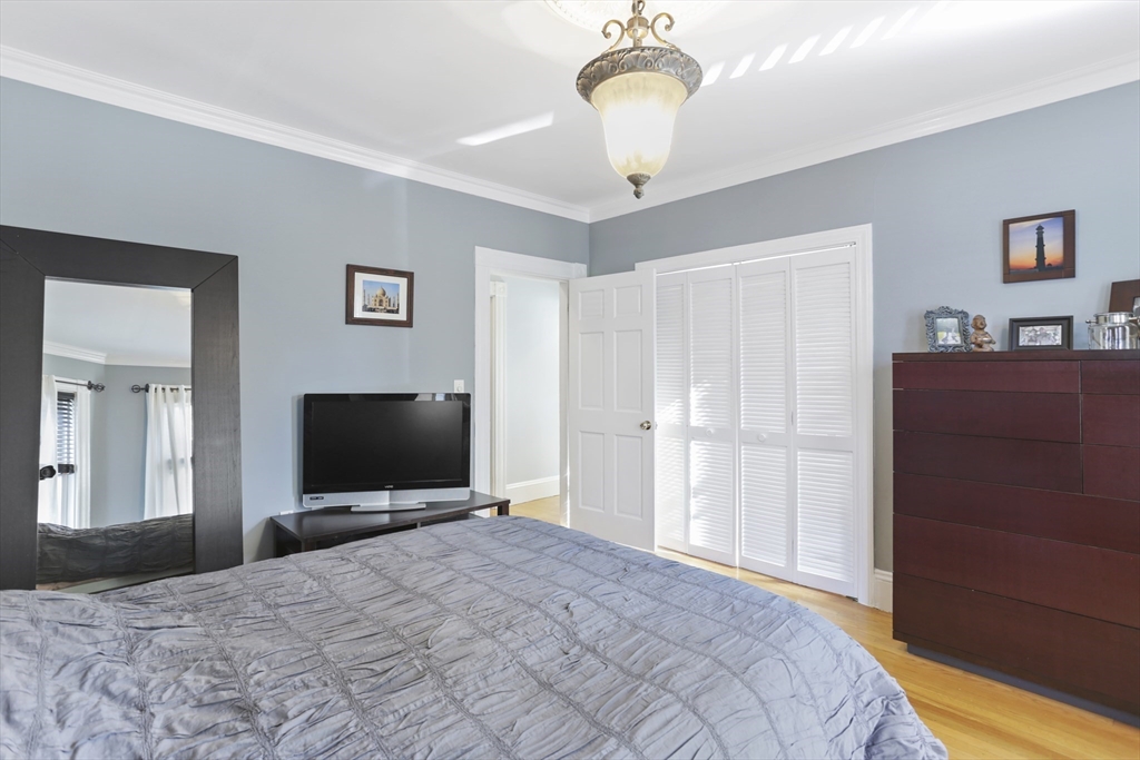 3 bed, 2 bath apartment for rent at 34 Bayard St Unit 34, Allston — photo 6 of 30