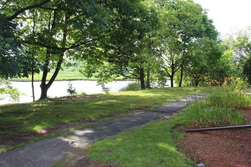1 bed, 1 bath apartment for rent at 34 Bayview Ter Unit 1, Danvers — photo 12 of 12