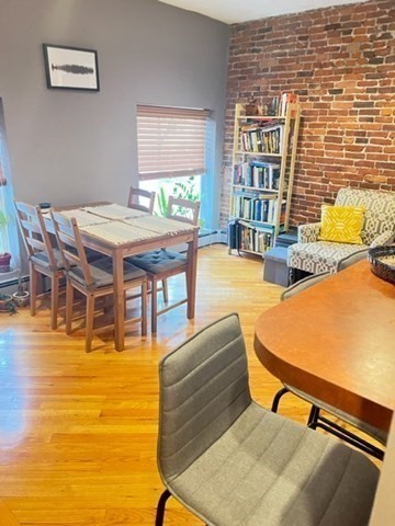 2 bed, 1 bath apartment for rent at 34 Bigelow Unit B, Mid-Cambridge — photo 2 of 8