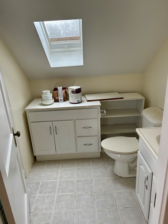1 bed, 1 bath apartment for rent at 34 Bradfield Ave Unit 2, Roslindale — photo 6 of 9