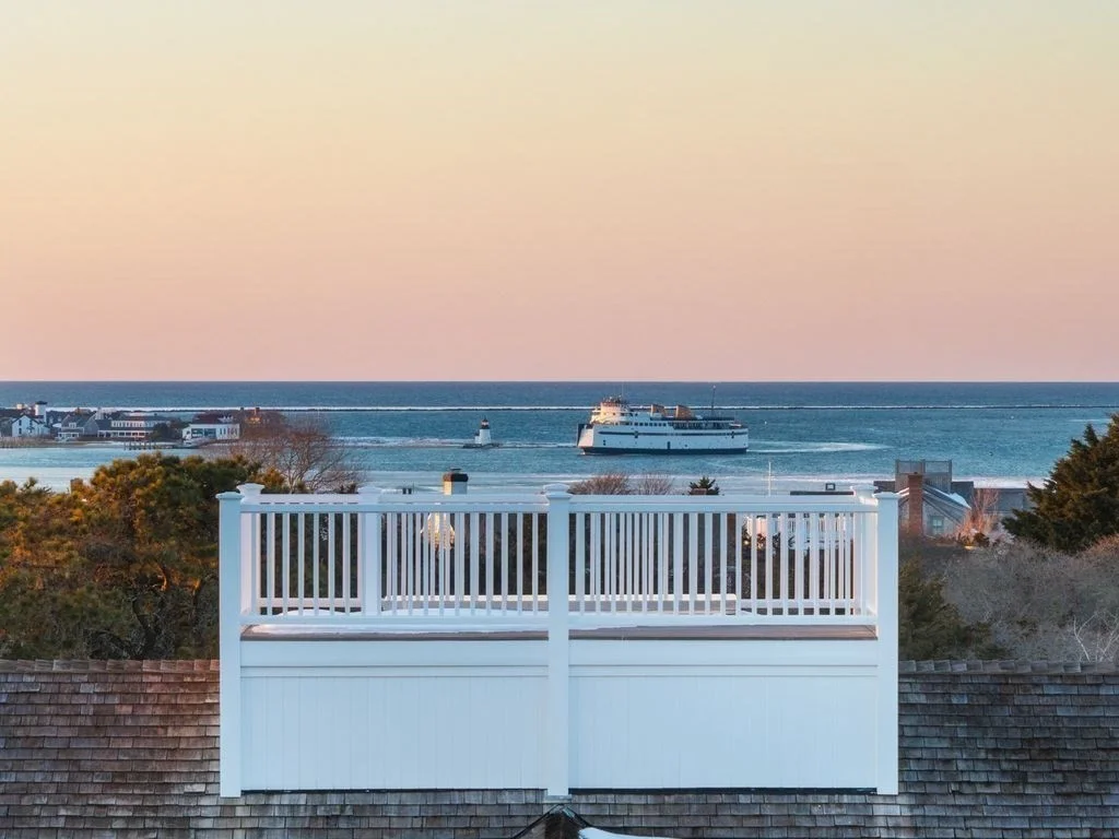 6 bed, 4+ bath apartment for rent at 34 Brewster Rd, Monomoy — photo 2 of 40
