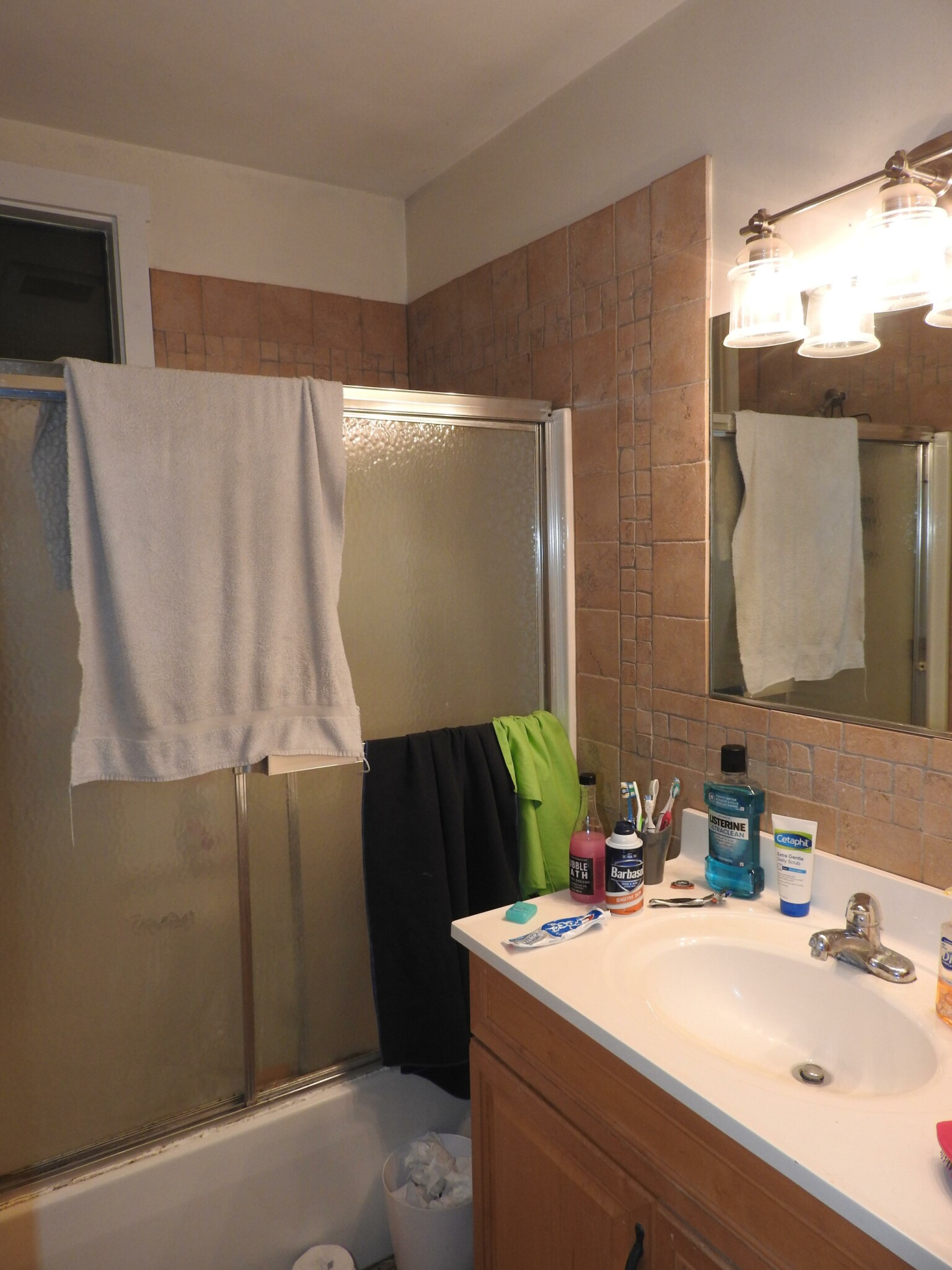 4 bed, 1 bath apartment for rent at 34 Calumet St Unit 1, Mission Hill — photo 13 of 17