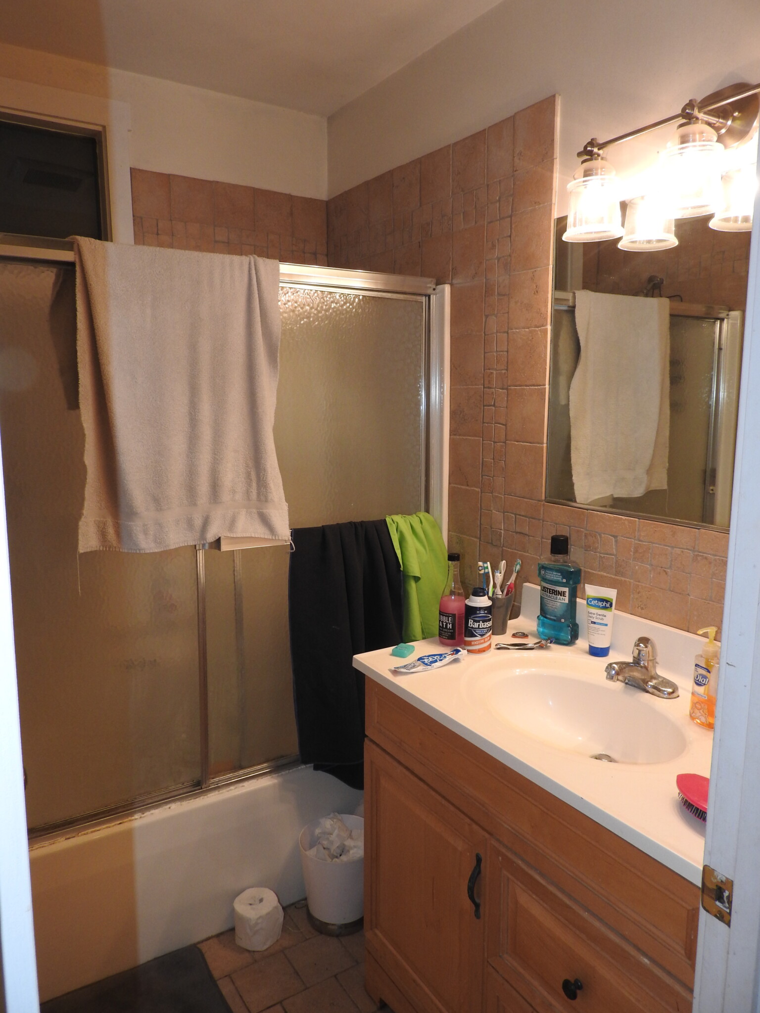 4 bed, 1 bath apartment for rent at 34 Calumet St Unit 1, Mission Hill — photo 7 of 17