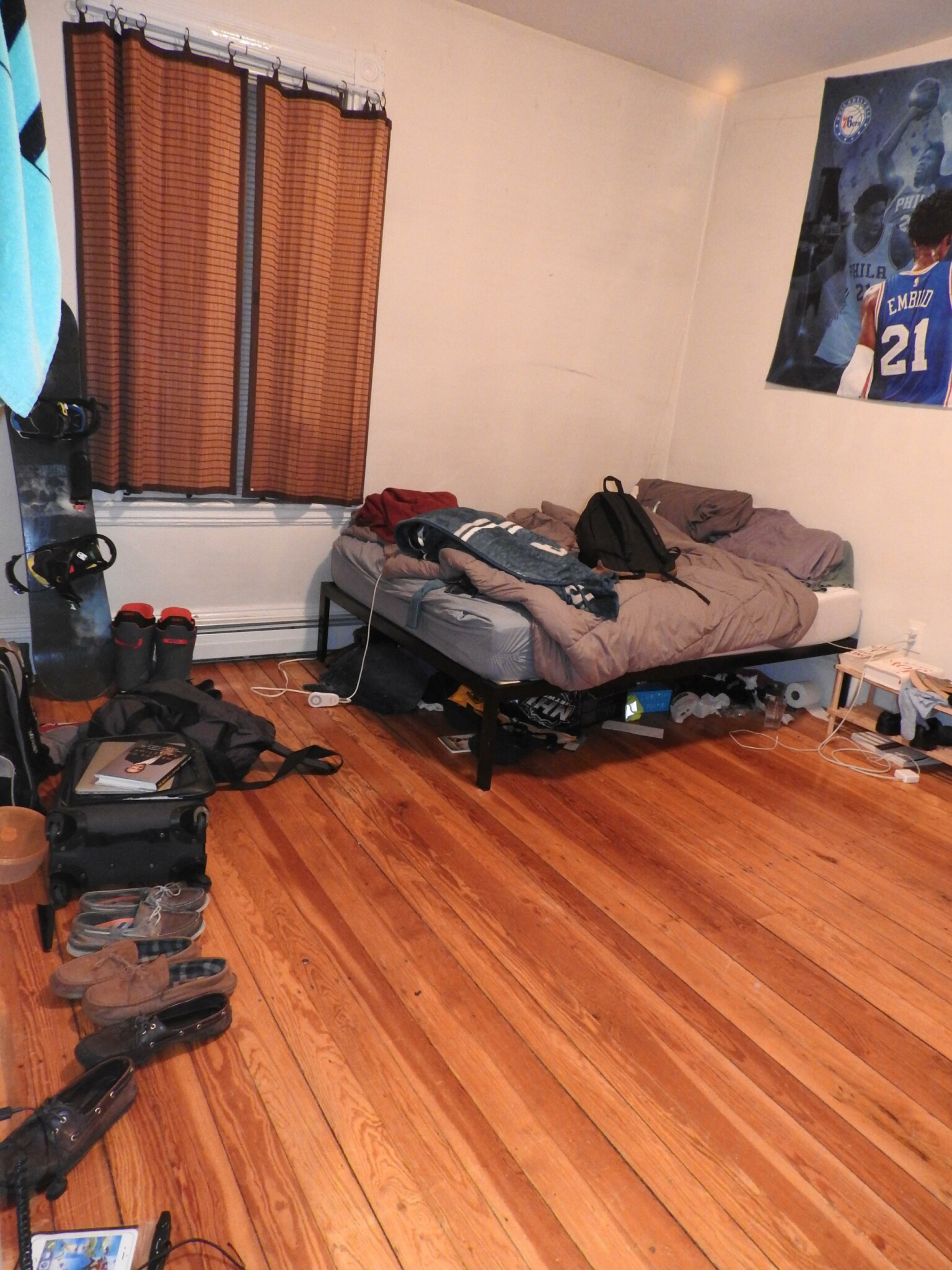 4 bed, 1 bath apartment for rent at 34 Calumet St Unit 1, Mission Hill — photo 15 of 17