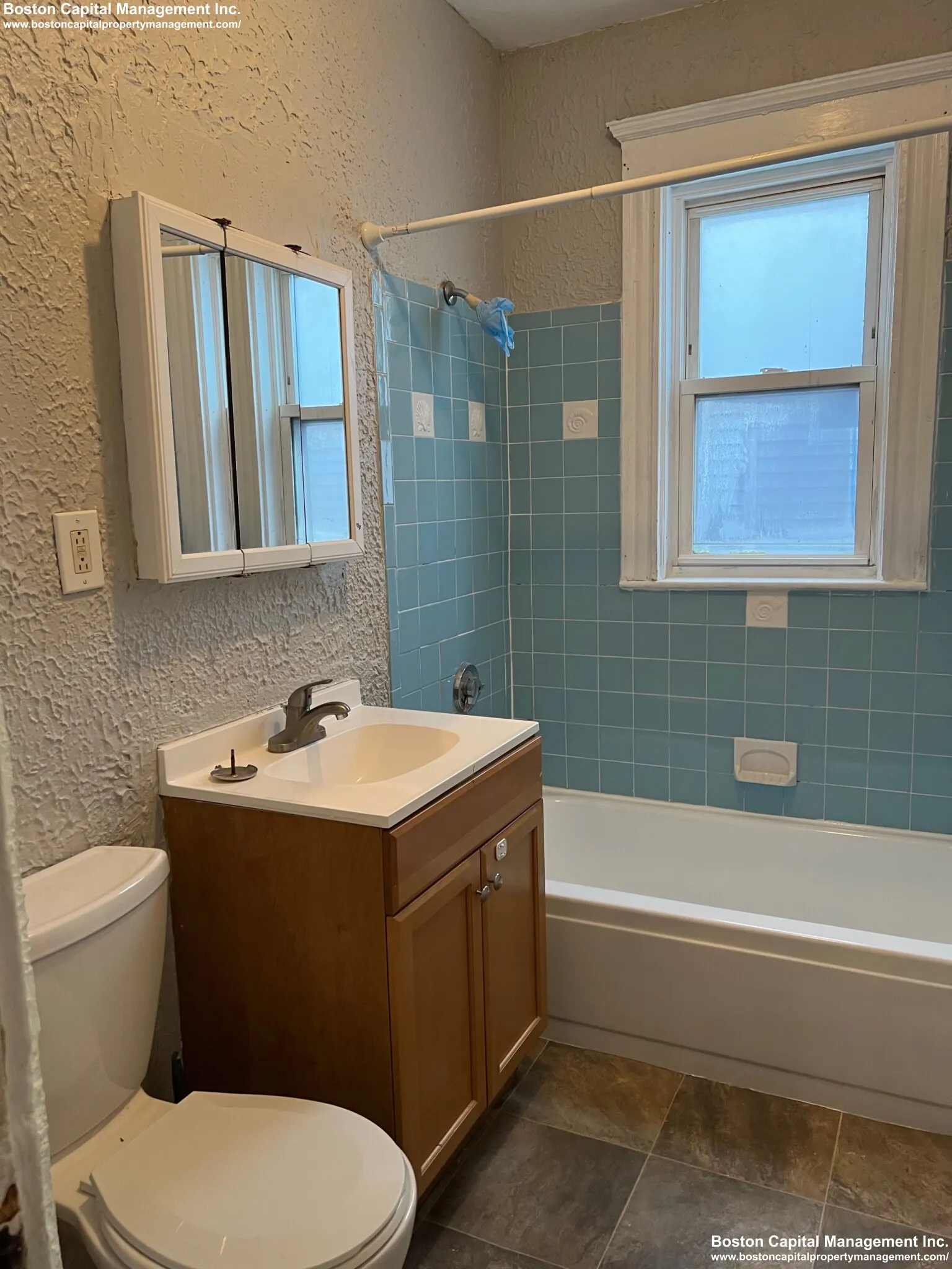3 bed, 1 bath apartment for rent at 34 Cameron St Unit 1, Dorchester — photo 8 of 11