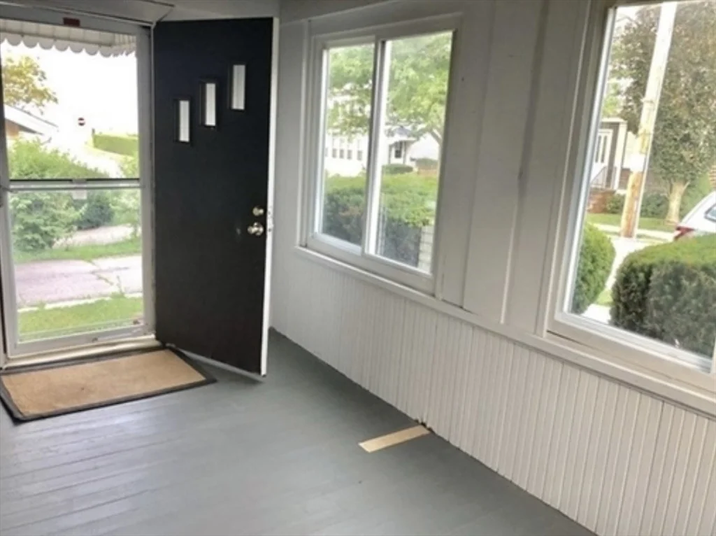 2 bed, 1 bath apartment for rent at 34 Carle Rd Unit 1, Wollaston — photo 5 of 15