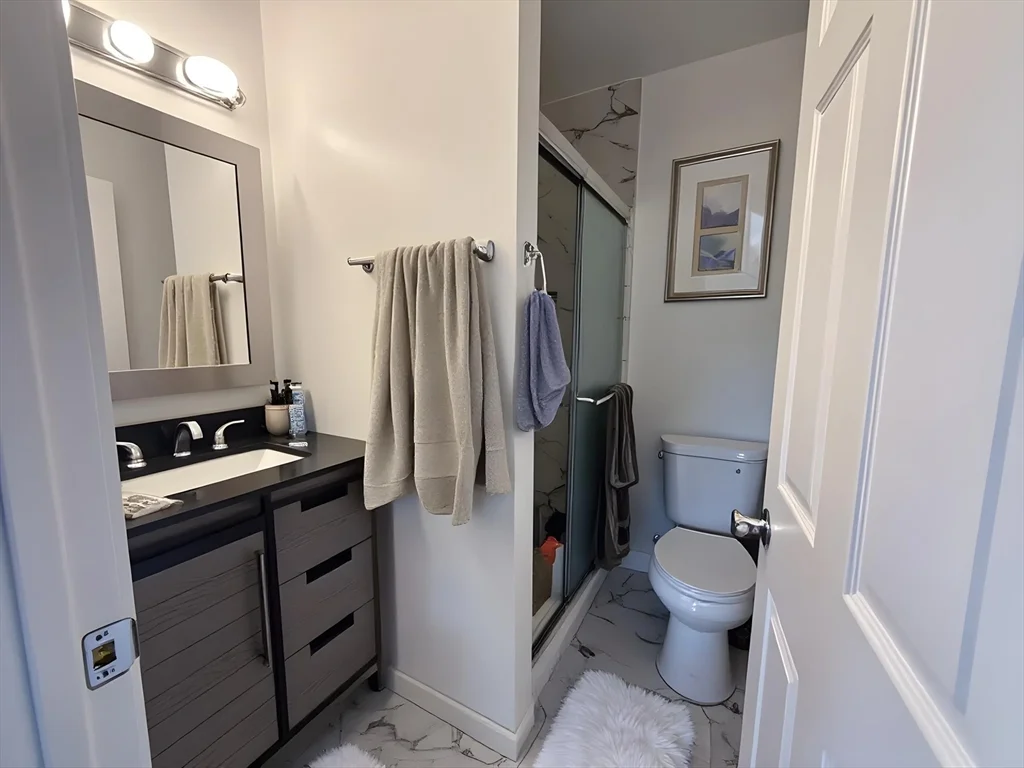 4 bed, 2 bath apartment for rent at 34 Cherokee Unit 1, Mission Hill — photo 3 of 12