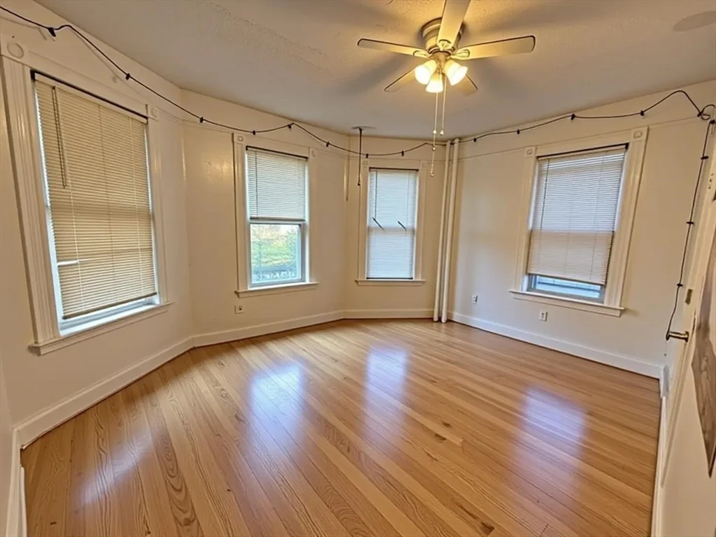 4 bed, 2 bath apartment for rent at 34 Cherokee Unit 1, Mission Hill — photo 5 of 12