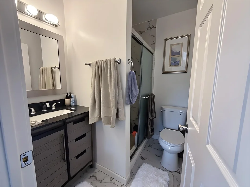 5 bed, 2 bath apartment for rent at 34 Cherokee Unit 3, Mission Hill — photo 3 of 14