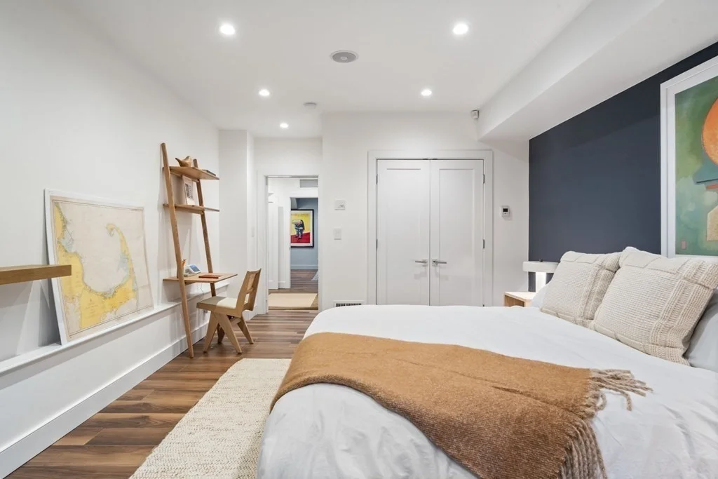 5 bed, 3 bath apartment for rent at 34 Church St, Back Bay — photo 33 of 42