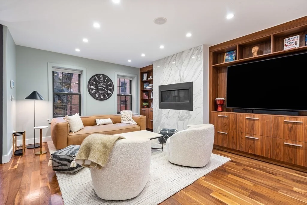 5 bed, 3 bath apartment for rent at 34 Church St, Back Bay — photo 11 of 42