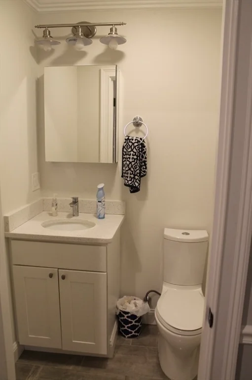 5 bed, 2 bath apartment for rent at 34 Circuit St Unit 2, Roxbury — photo 9 of 12