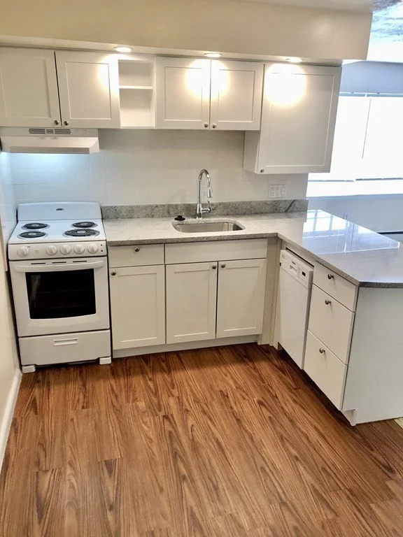 Studio bed, 1 bath apartment for rent at 34 Clark St Unit 10, Arlington — photo 3 of 6