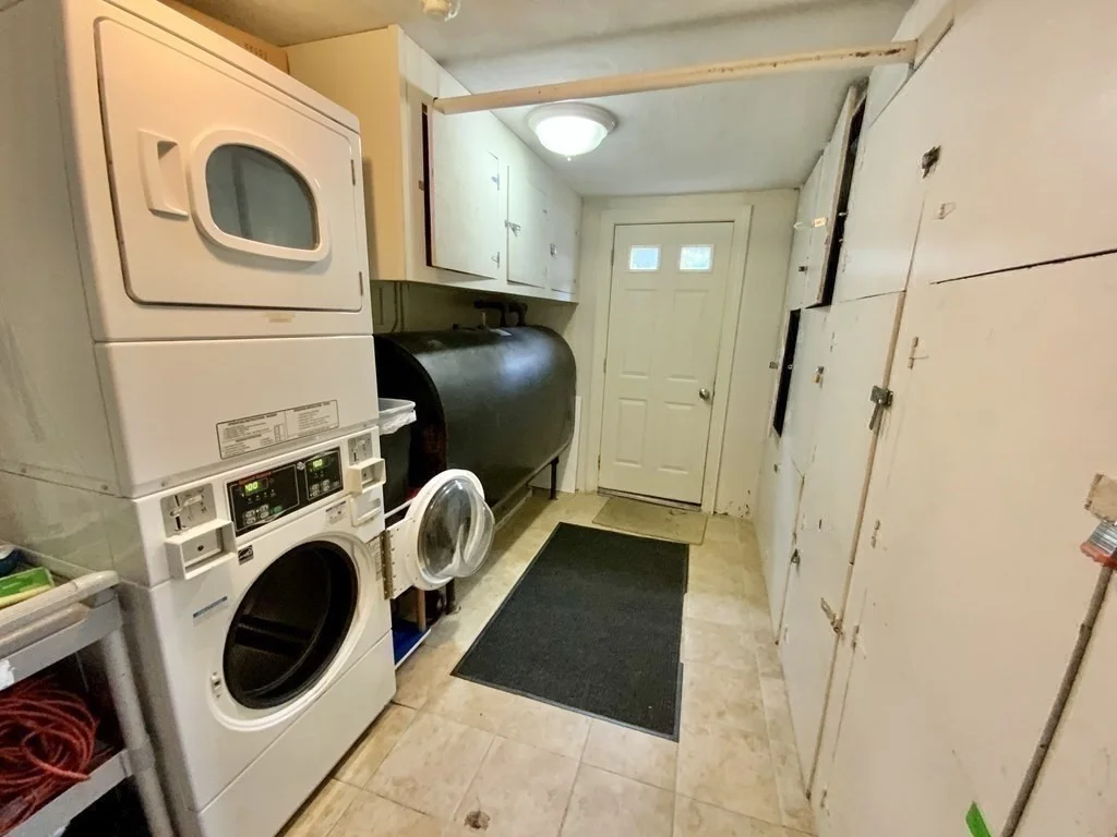 Studio bed, 1 bath apartment for rent at 34 Clark St Unit 2, Arlington Heights — photo 8 of 10