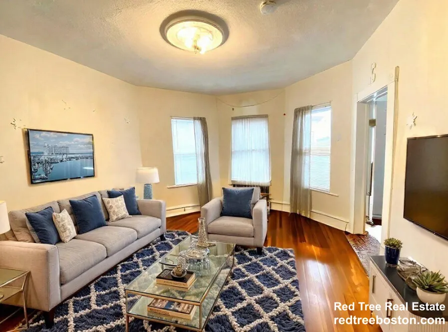 4 bed, 1 bath apartment for rent at 34 Darling St Unit 3, Mission Hill — photo 2 of 7