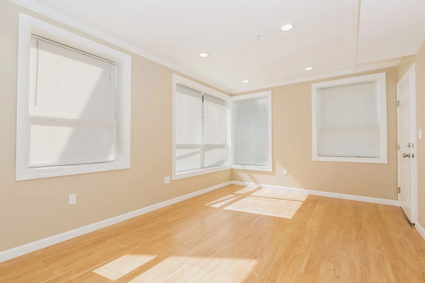 2 bed, 1 bath apartment for rent at 34 Decatur St Unit 2, East Boston — photo 3 of 9