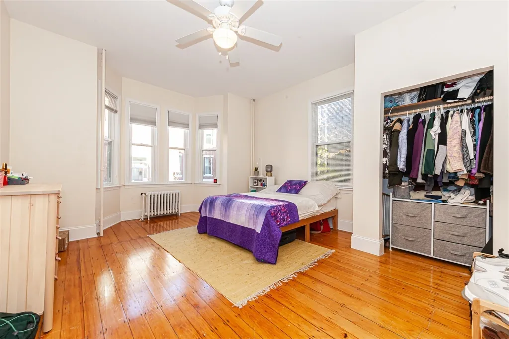 3 bed, 1 bath apartment for rent at 34 Delle Ave Unit 1, Mission Hill — photo 4 of 13