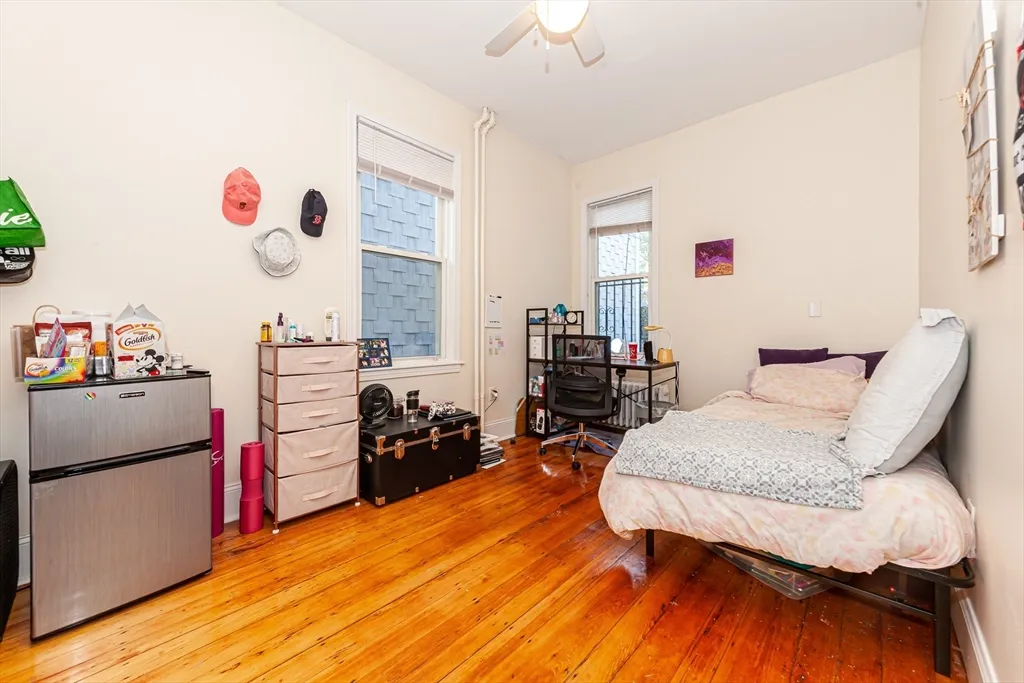 3 bed, 1 bath apartment for rent at 34 Delle Ave Unit 1, Mission Hill — photo 9 of 13