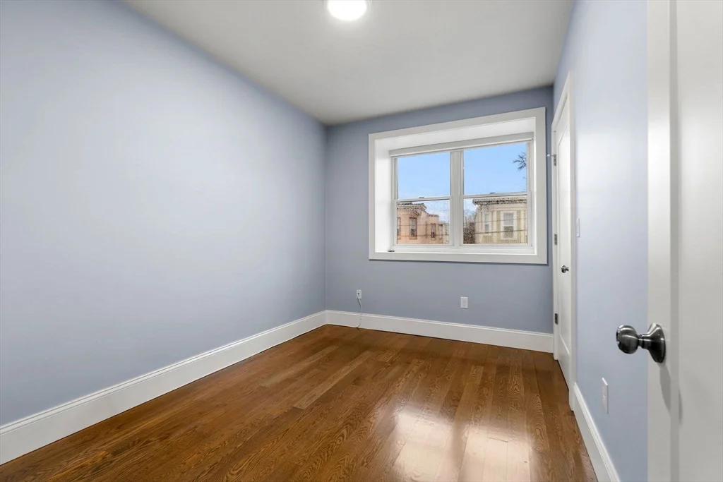 3 bed, 2 bath apartment for rent at 34 Dix St Unit 5, Dorchester — photo 22 of 32
