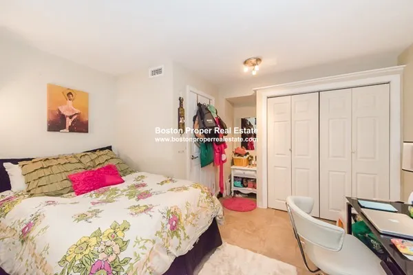 2 bed, 1 bath apartment for rent at 34 Edgerly Rd Unit 1, Fenway — photo 9 of 16