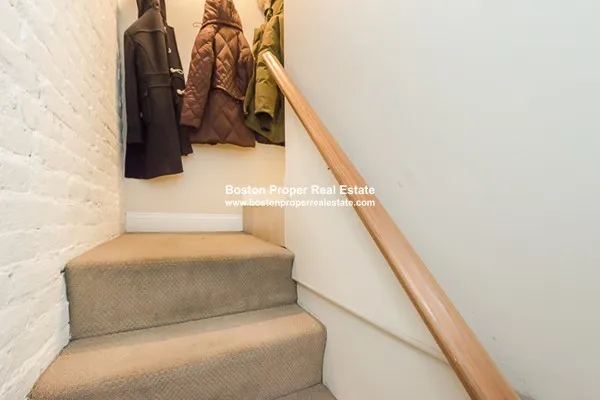 2 bed, 1 bath apartment for rent at 34 Edgerly Rd Unit 1, Fenway — photo 3 of 16