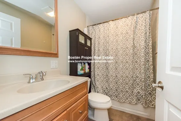 2 bed, 1 bath apartment for rent at 34 Edgerly Rd Unit 1, Fenway — photo 7 of 16