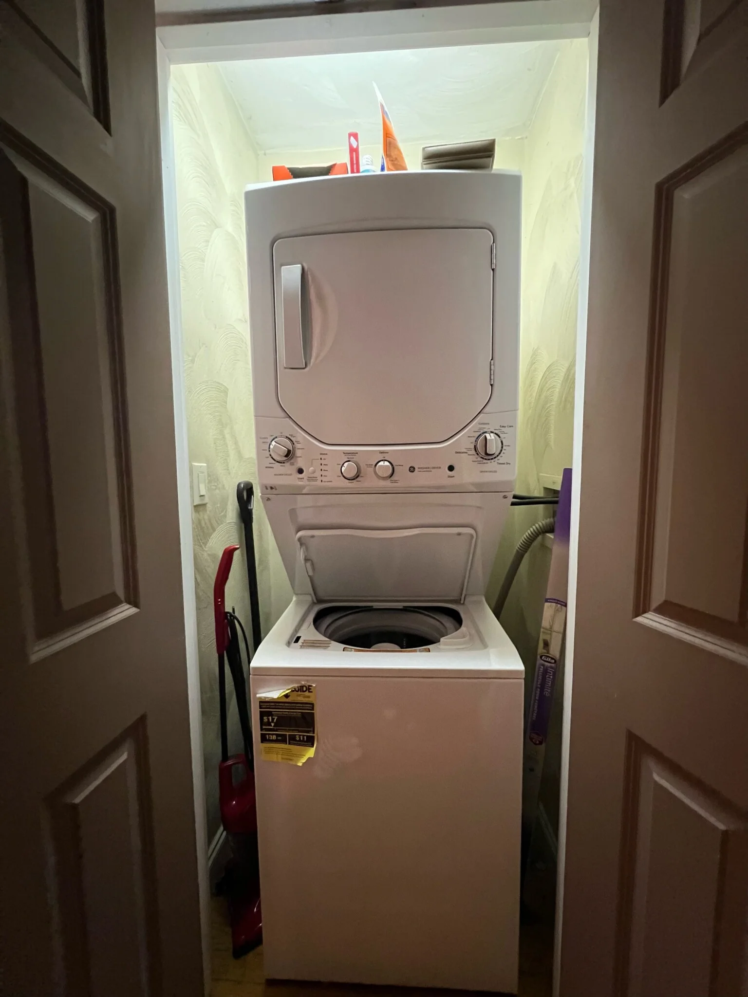 2 bed, 1 bath apartment for rent at 34 Edgerly Rd Unit 2, Fenway — photo 11 of 16