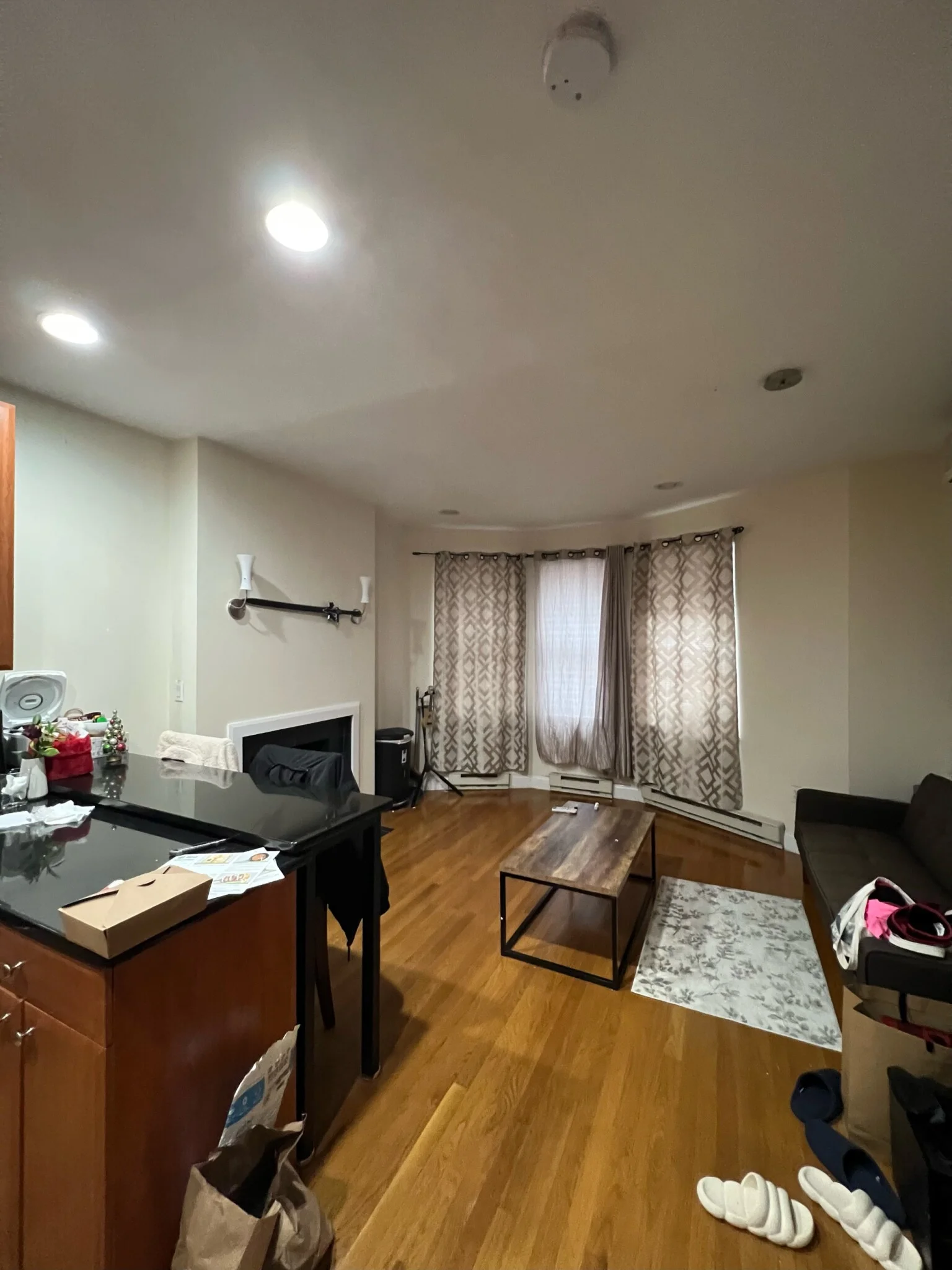 2 bed, 1 bath apartment for rent at 34 Edgerly Rd Unit 2, Fenway — photo 2 of 16