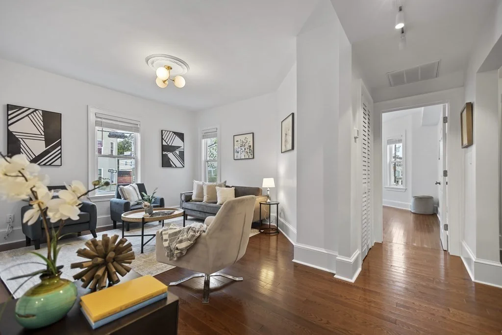 2 bed, 1 bath apartment for rent at 34 Egleston St Unit 1, Jamaica Plain — photo 4 of 22