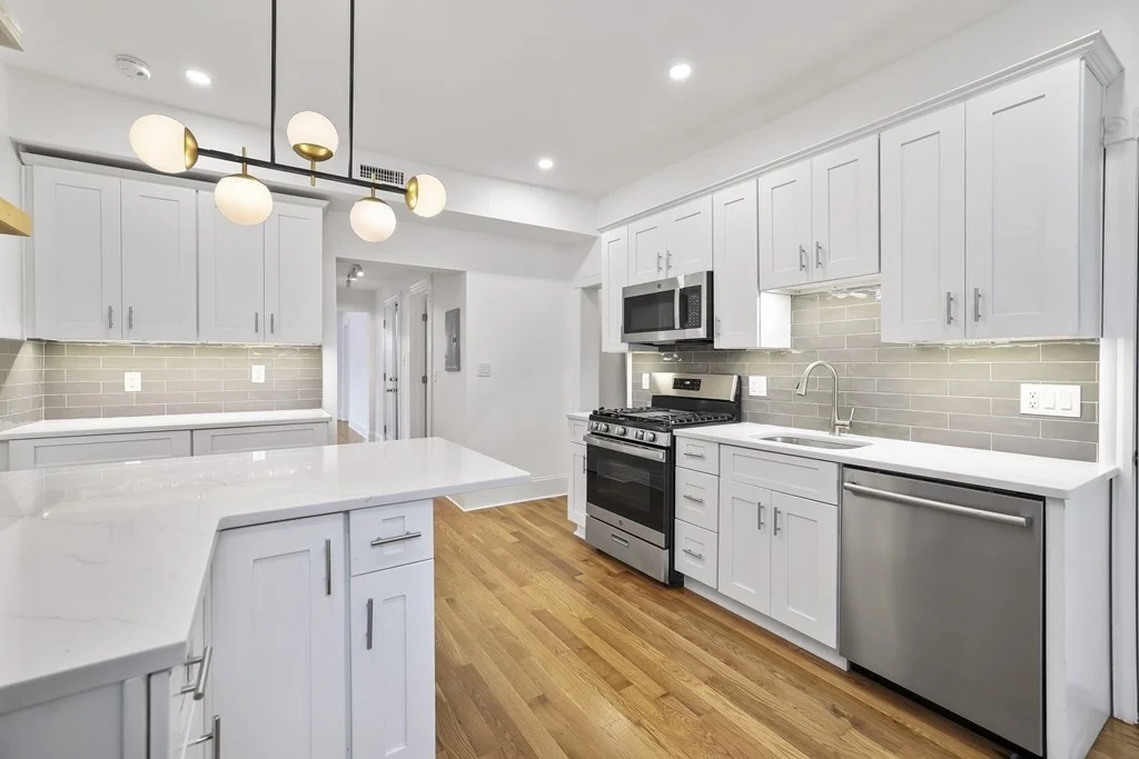 2 bed, 1 bath apartment for rent at 34 Egleston St Unit 2, Jamaica Plain — photo 5 of 27