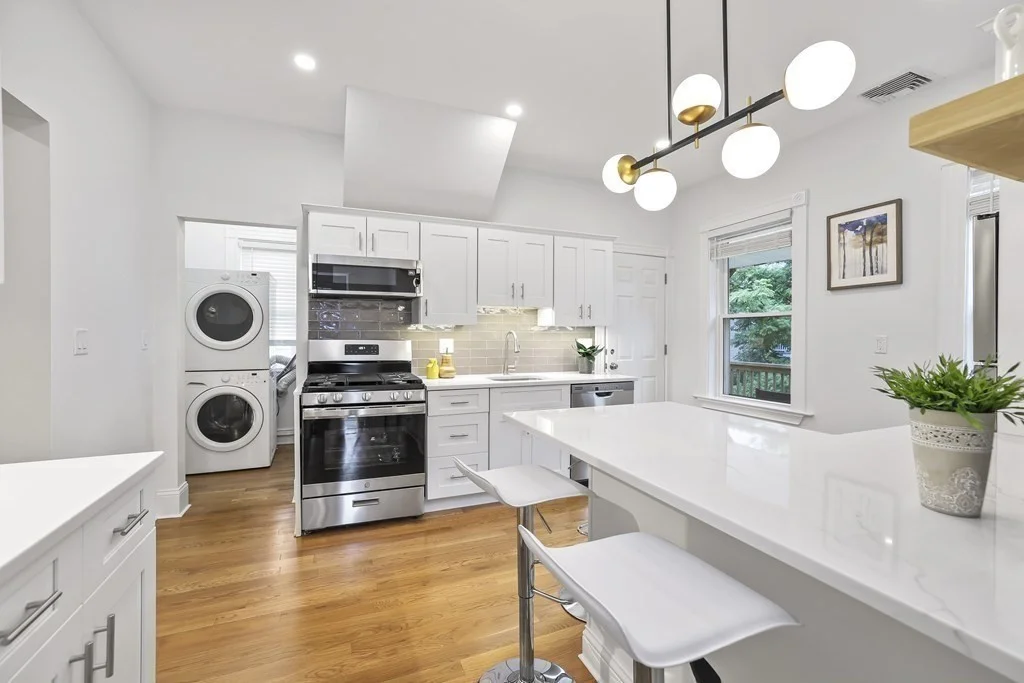 2 bed, 1 bath apartment for rent at 34 Egleston St Unit 2, Jamaica Plain — photo 8 of 27