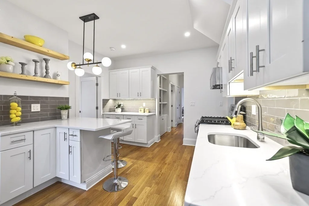 2 bed, 1 bath apartment for rent at 34 Egleston St Unit 3, Jamaica Plain — photo 3 of 17