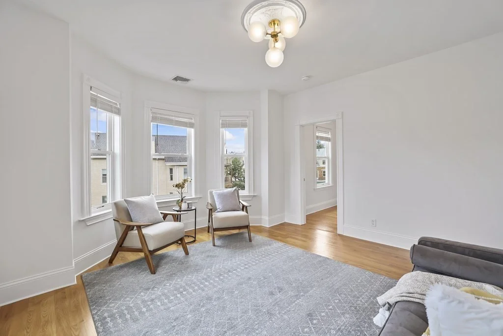 2 bed, 1 bath apartment for rent at 34 Egleston St Unit 3, Jamaica Plain — photo 4 of 17