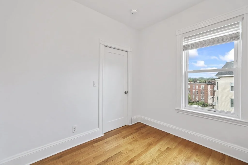 2 bed, 1 bath apartment for rent at 34 Egleston St Unit 3, Jamaica Plain — photo 13 of 17