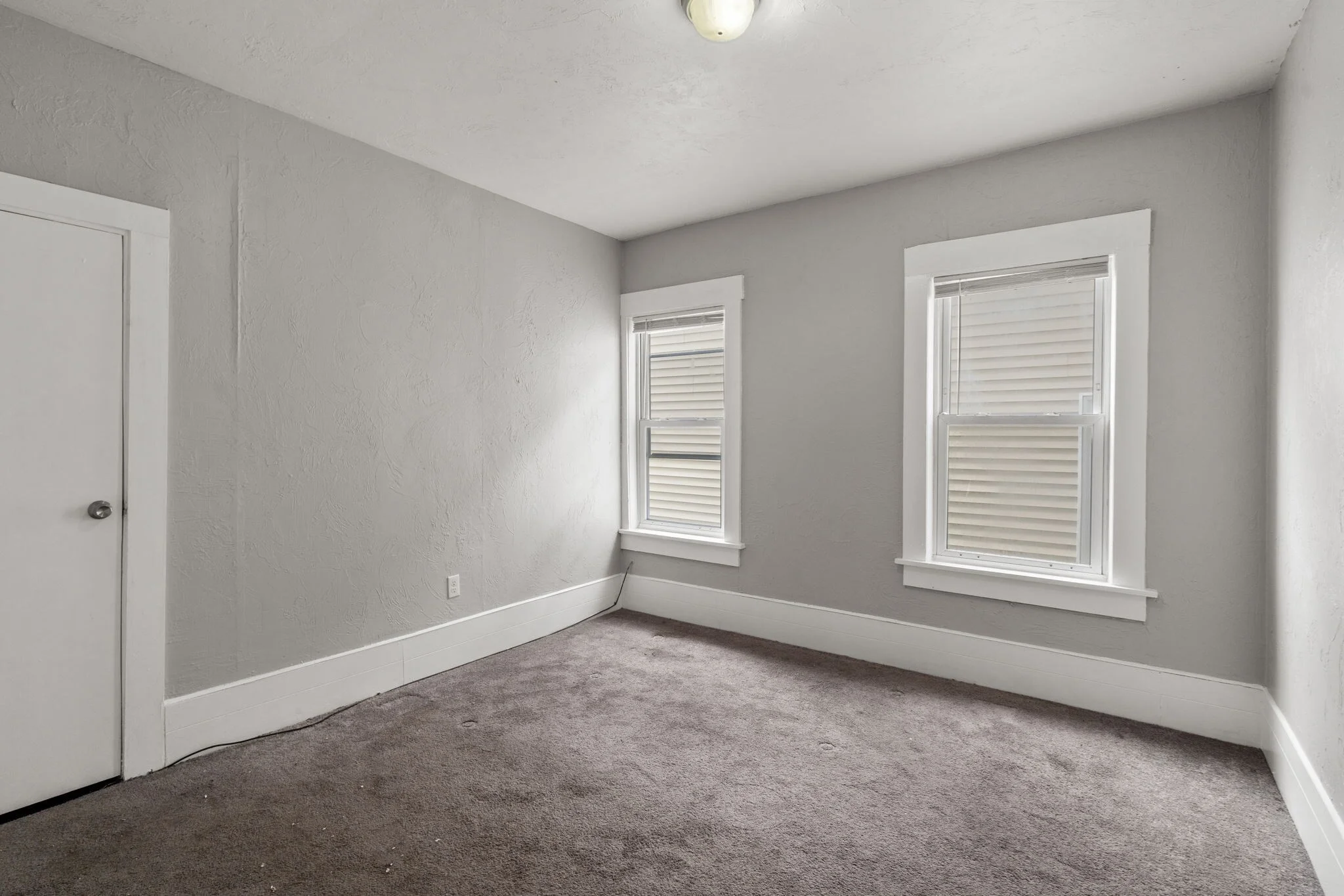 3 bed, 1 bath apartment for rent at 34 Esther St Unit 2, Oak Hill — photo 6 of 13