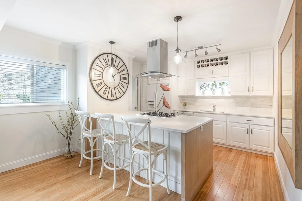 2 bed, 2 bath apartment for rent at 34 Everett Ave Unit 1, East Somerville