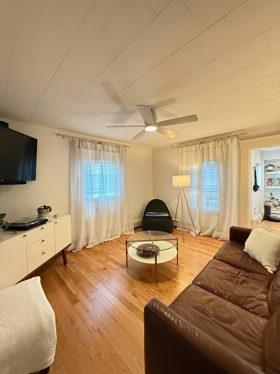 2 bed, 1 bath apartment for rent at 34 Everett Ave Unit 2, East Somerville — photo 3 of 12