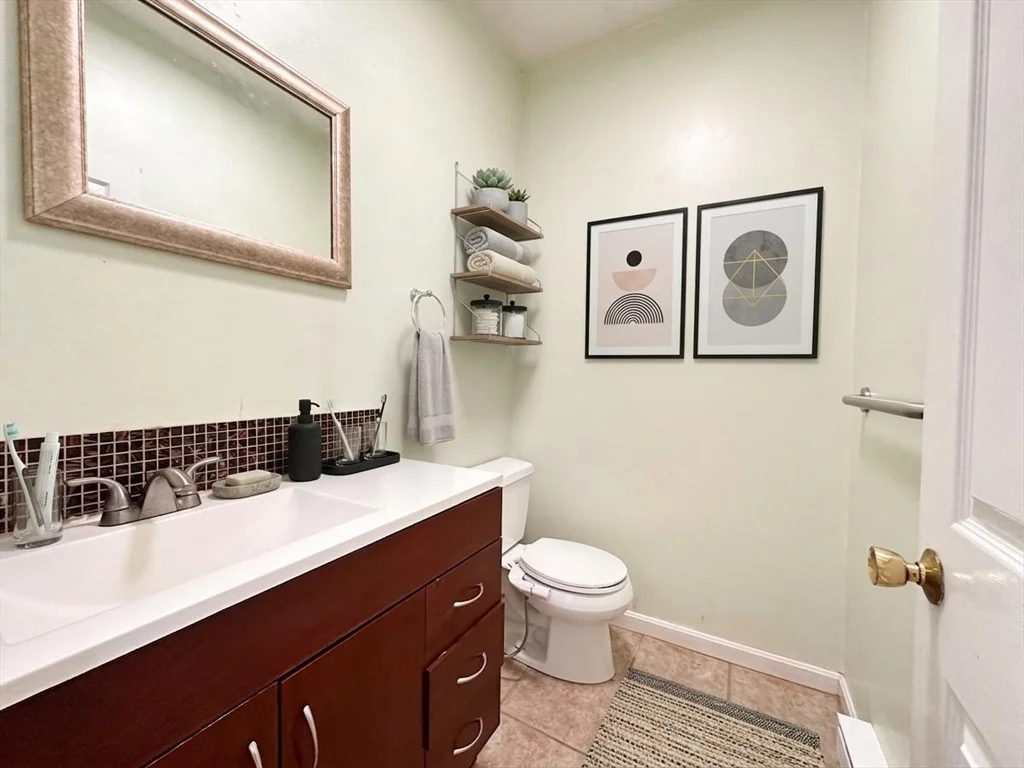 2 bed, 1 bath apartment for rent at 34 Fairfield Park Unit 34, Mansfield — photo 10 of 18