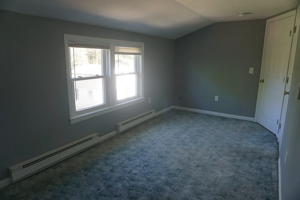 1 bed, 1 bath apartment for rent at 34 Fairview Ave Unit B, Groton — photo 14 of 18