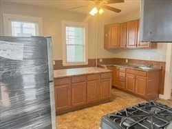 3 bed, 1 bath apartment for rent at 34 Fisher Ave Unit 1, Mission Hill — photo 2 of 10