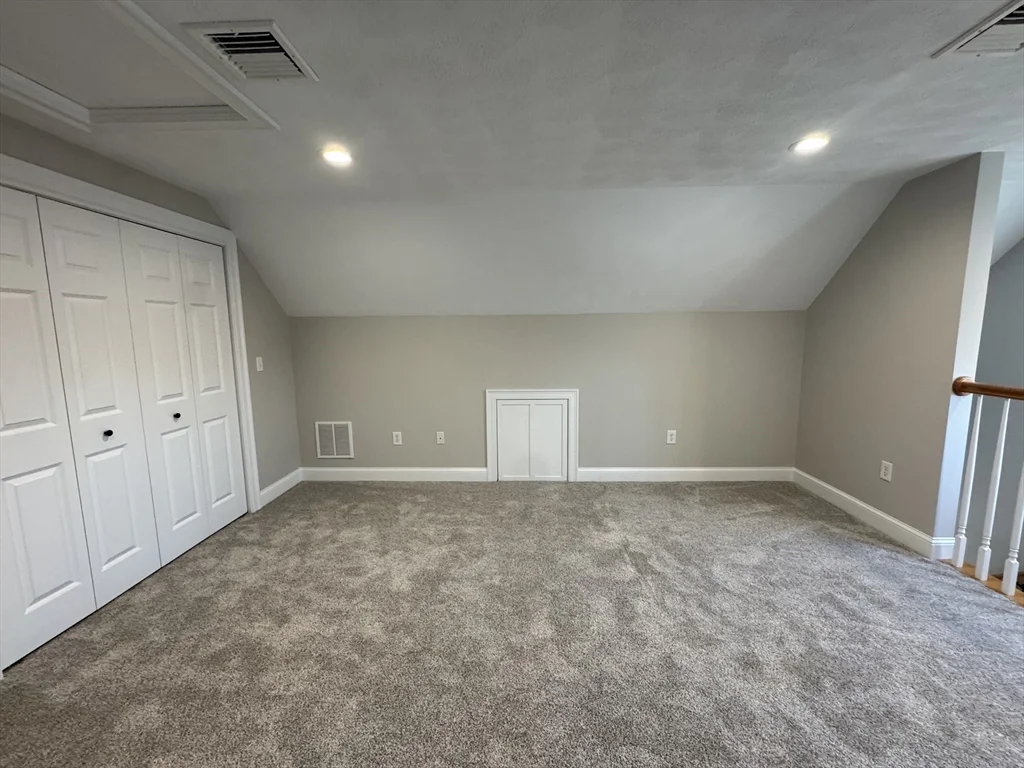 3 bed, 1 bath apartment for rent at 34 Florence Ave Unit 38, Attleboro — photo 15 of 16