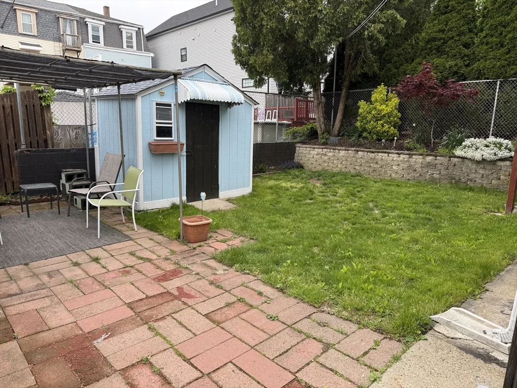 2 bed, 1 bath apartment for rent at 34 Florence St Unit 2, East Somerville — photo 14 of 14