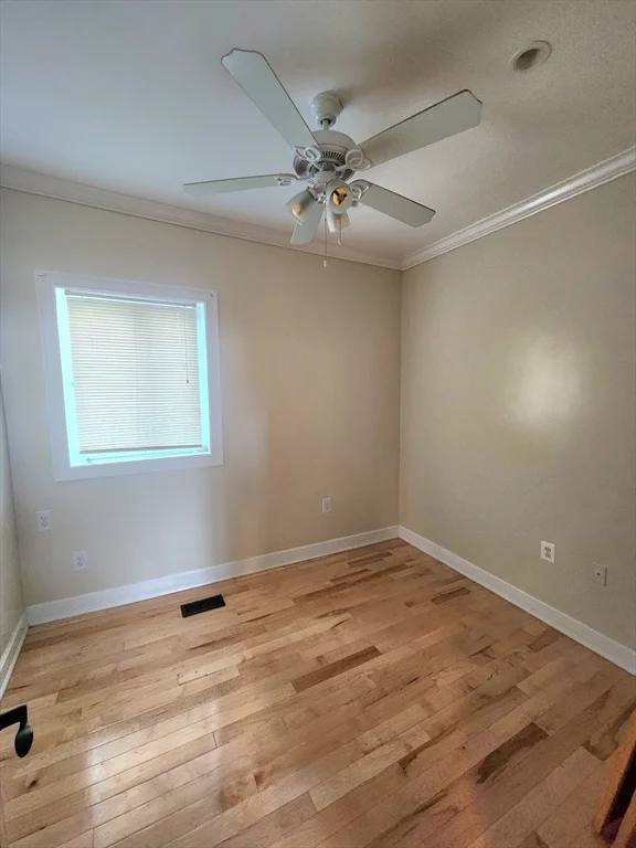 3 bed, 1 bath apartment for rent at 34 Florence Unit 1, East Somerville — photo 9 of 28