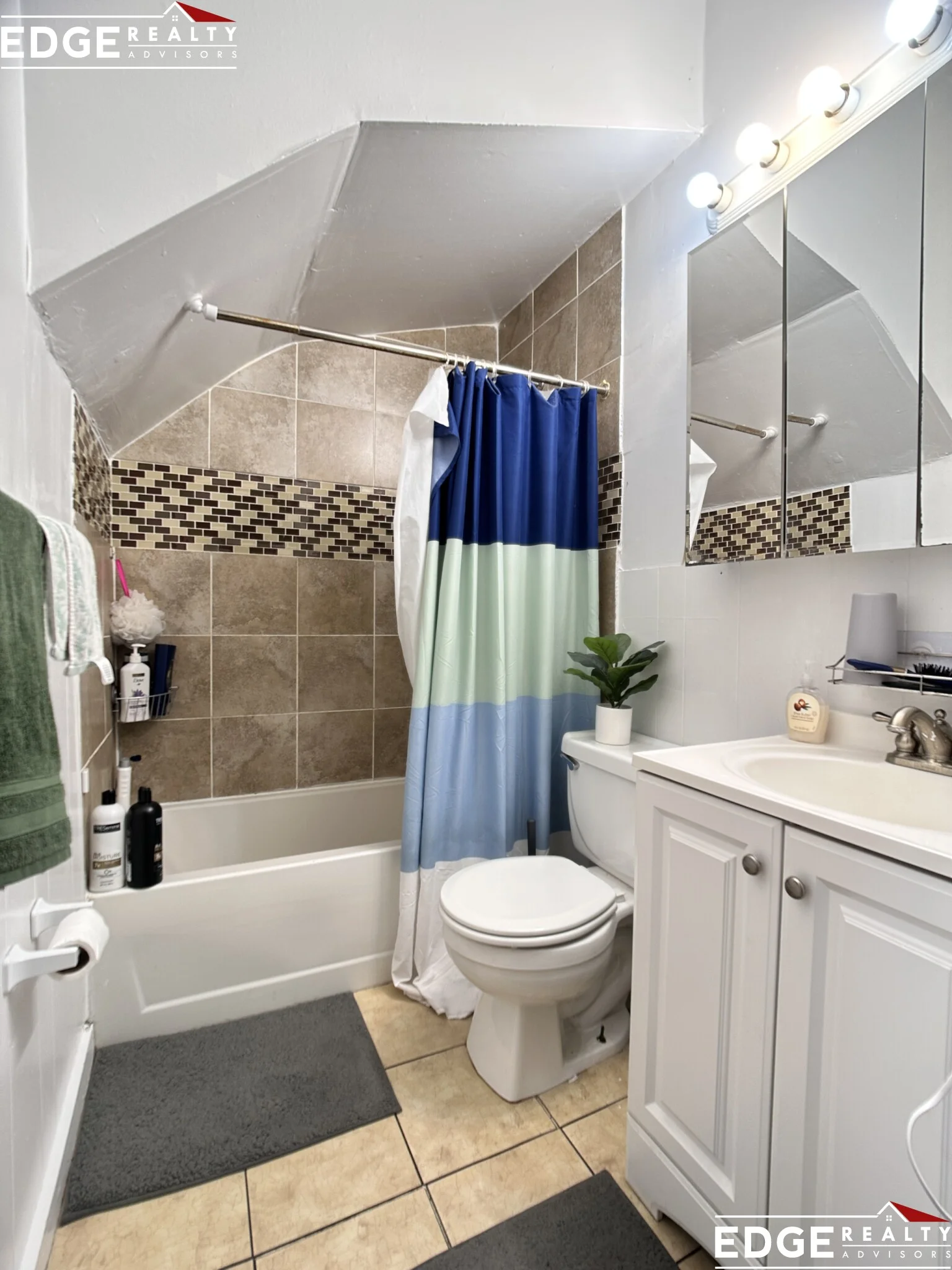 1 bed, 1 bath apartment for rent at 34 Foster St Unit 1, Brighton — photo 5 of 7
